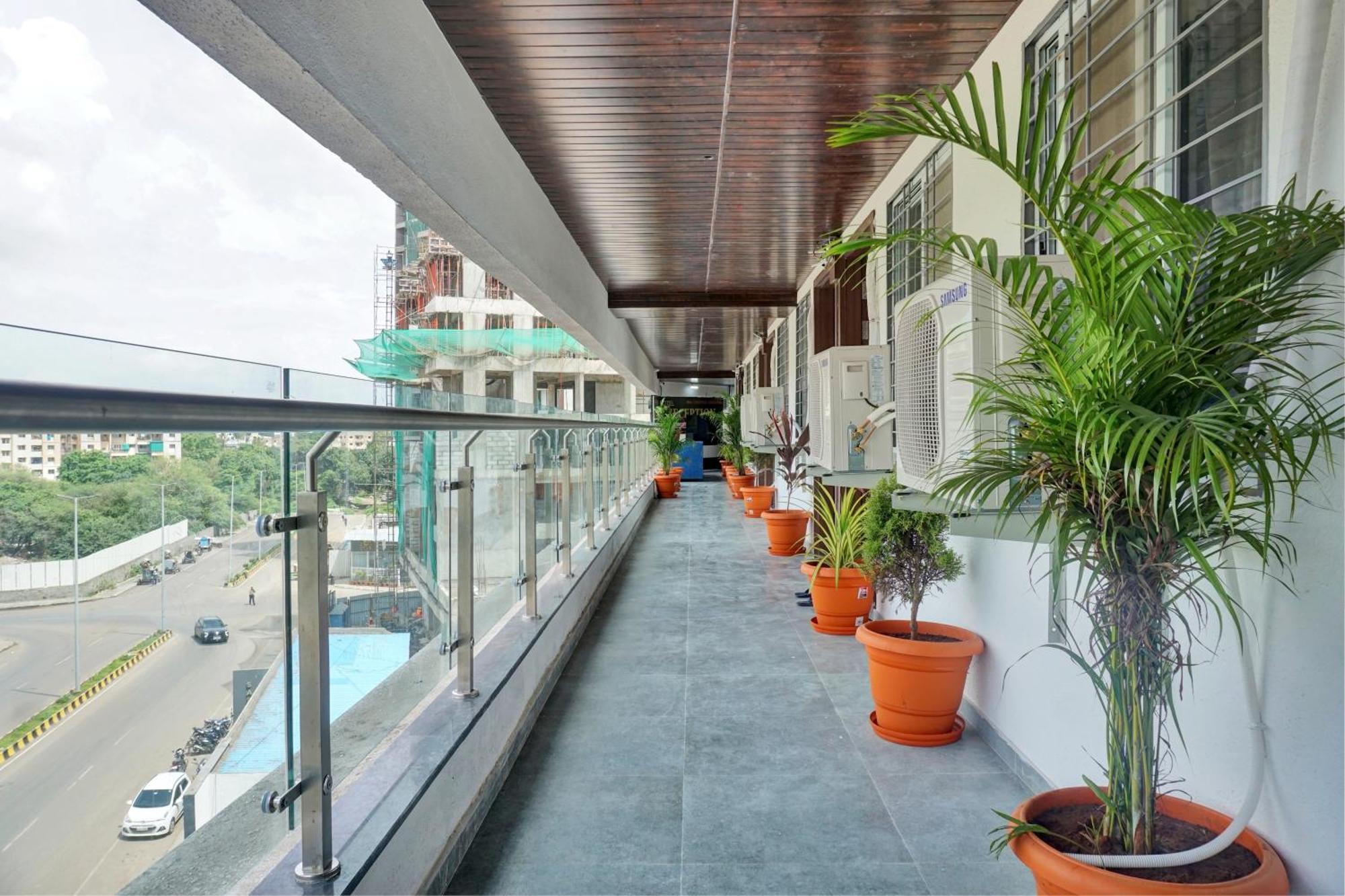 Super Collection O Rk Inn Chinchvad Bagian luar foto